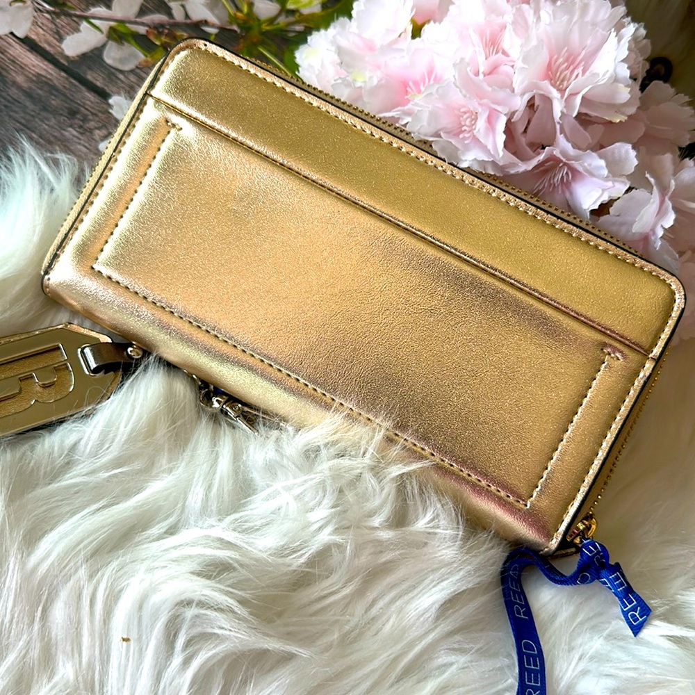Reed Gold Wallet And Initials R Keychain - Picture 8 of 12